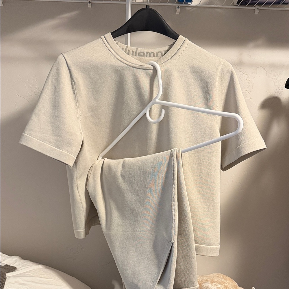 lululemon athletica Cream Short Sleeve Top